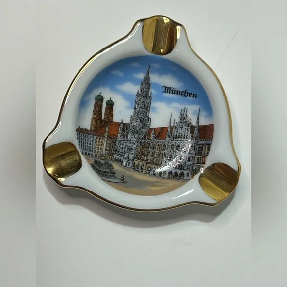 VTG Porcelain Ashtray Munchen Bavaria Germany Theo Kuhn Butgwinbheim Gold Rim - Picture 12 of 12